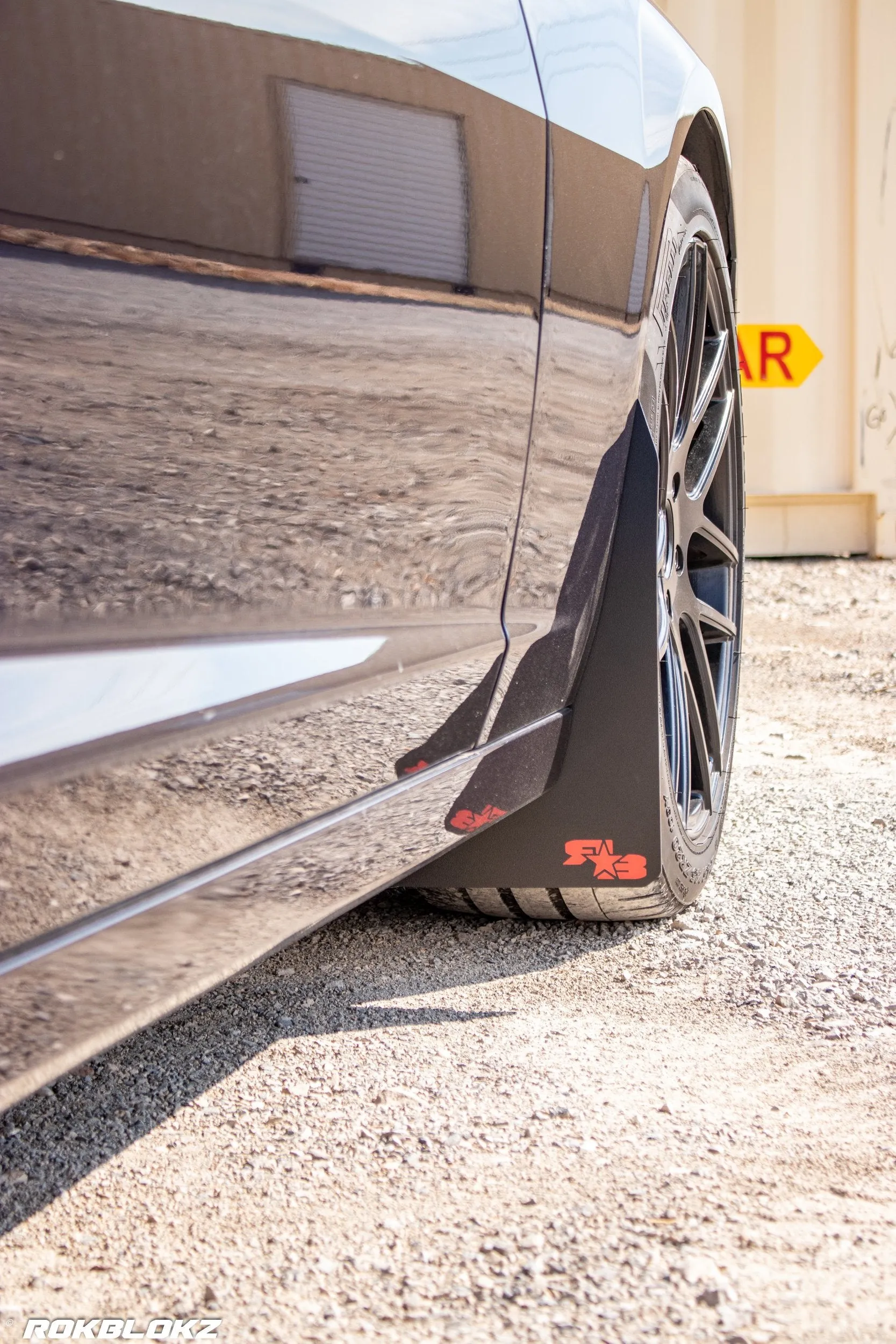 Chevrolet Camaro (5th Gen) 2014-2015 Splash Guards & Rally Mud Flaps