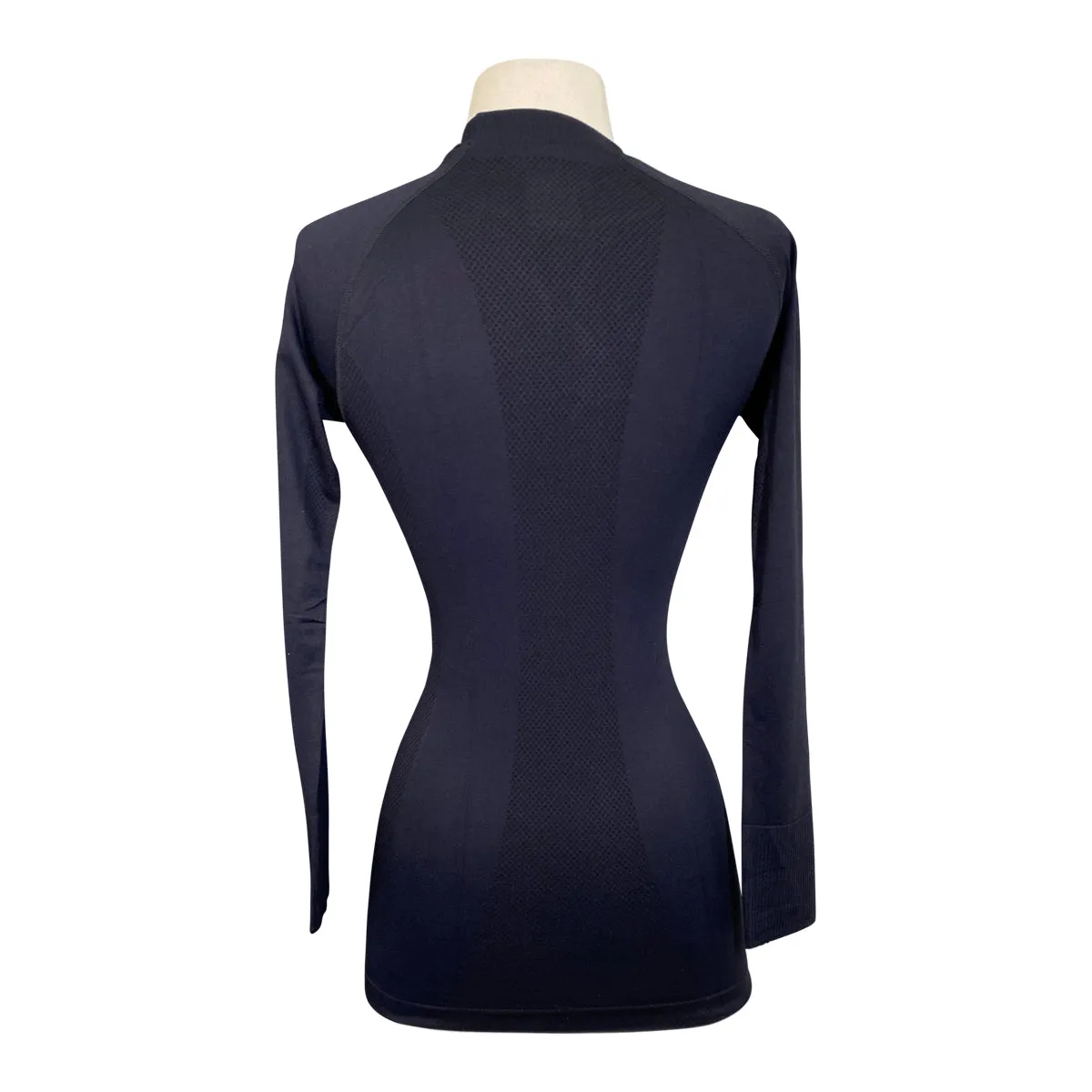 FitEq Long Sleeve Seamless Schooling Top in Midnight - Small