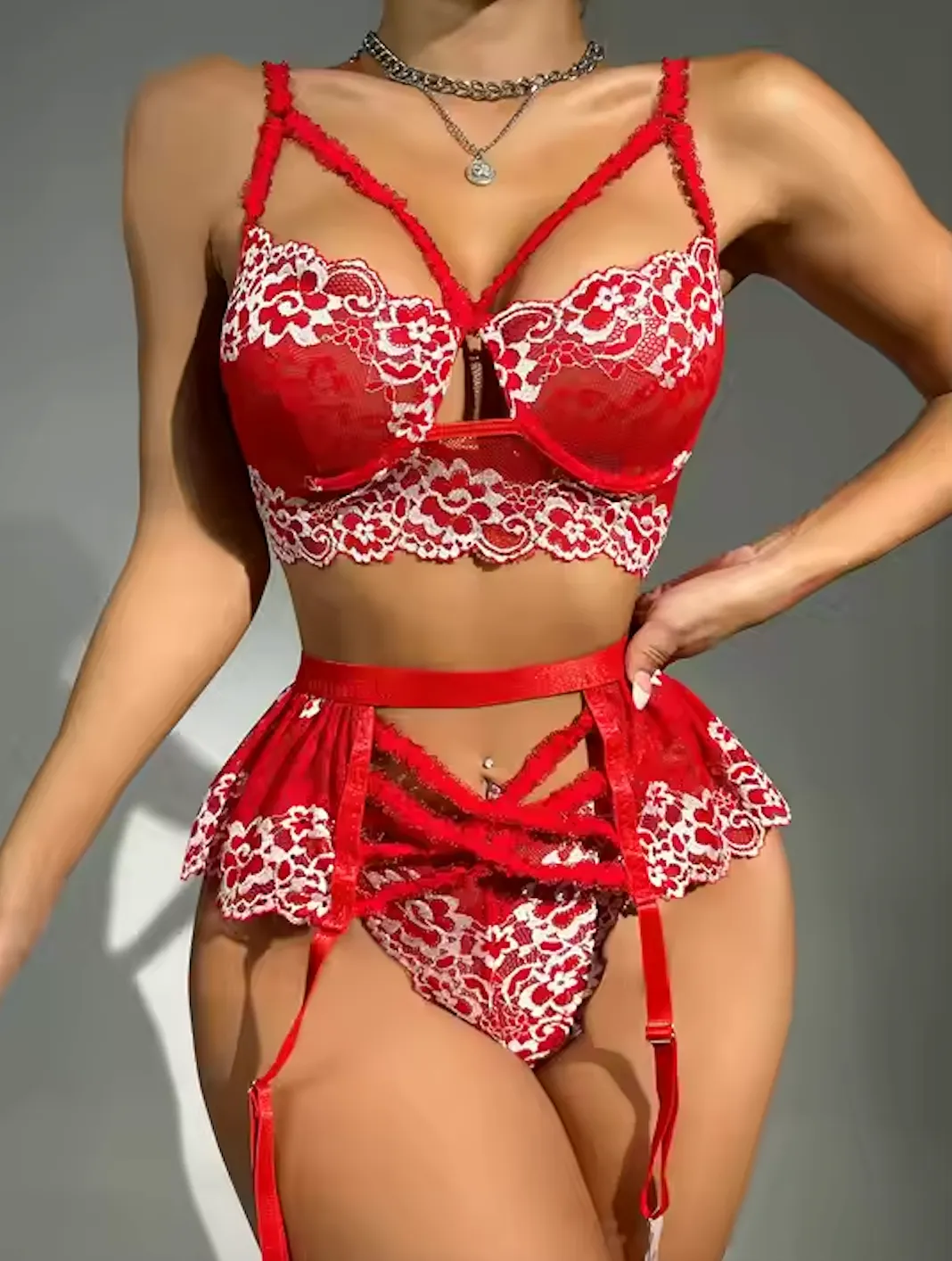 NEW! Holiday Bra Set with matching suspender belt