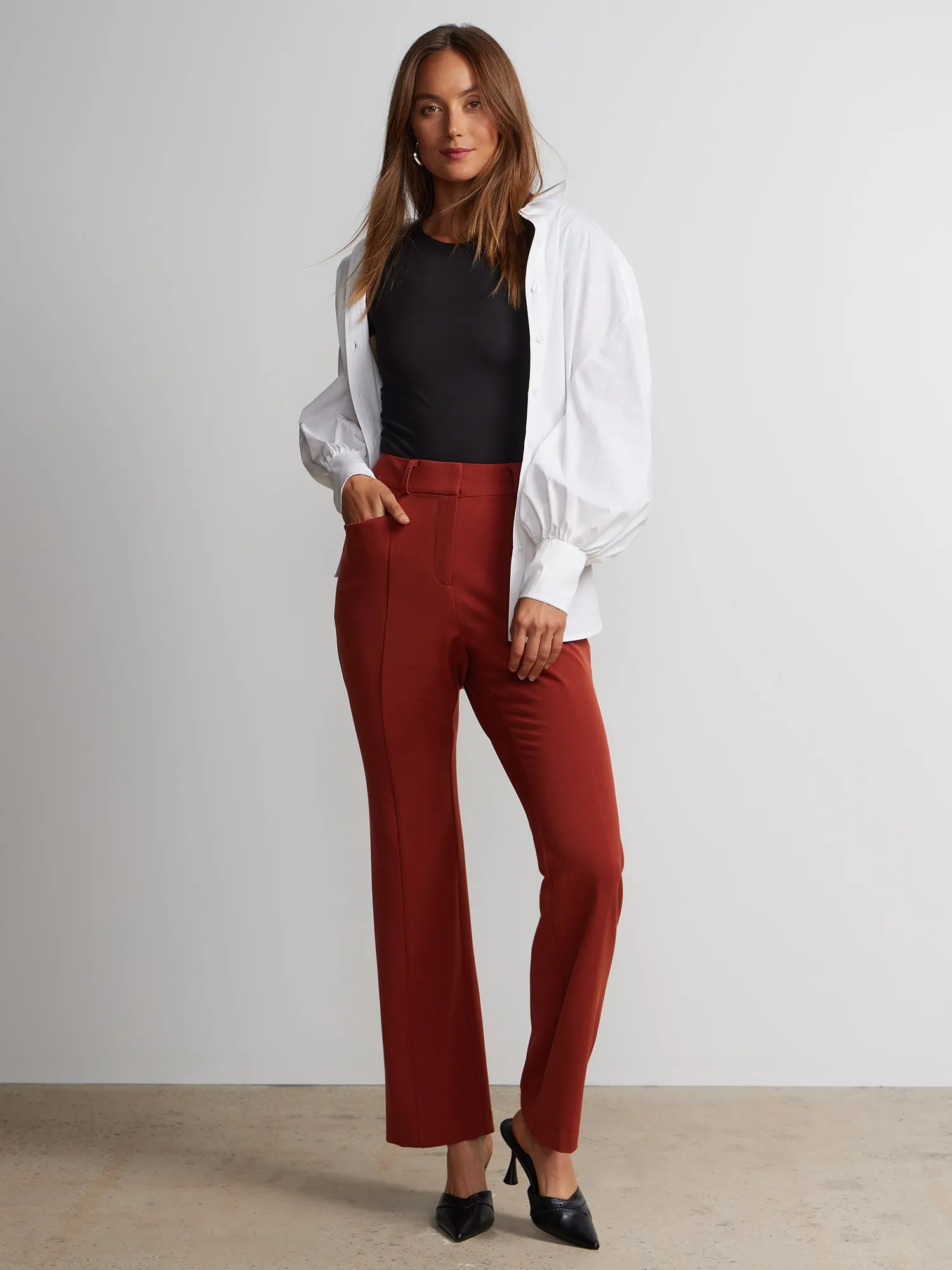 Seamed Slim Bootcut Pant