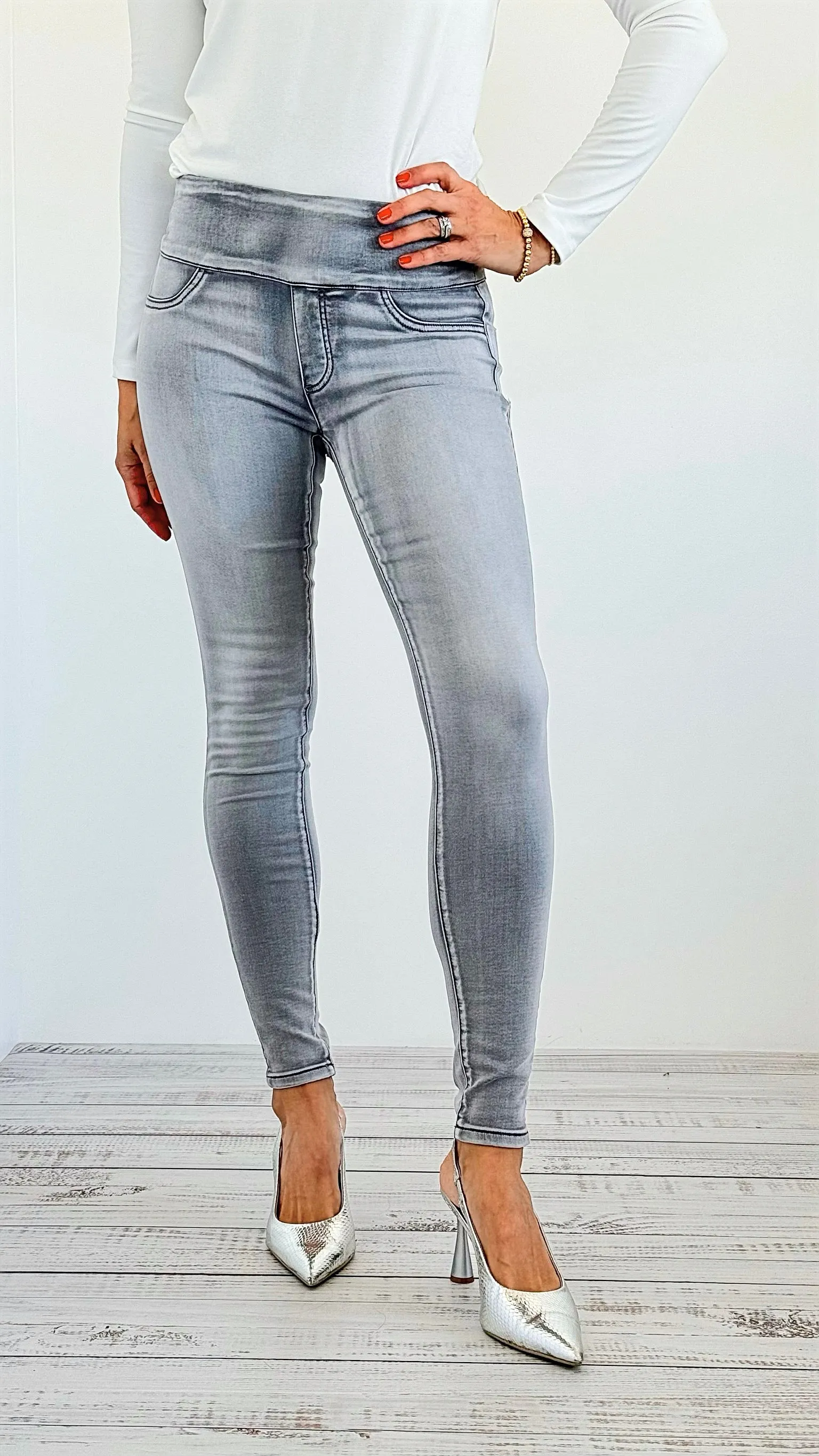 Silver Sky High-Rise Jeggings